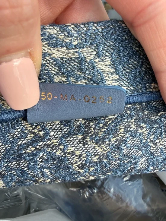 💯 Dior Brocart Motif Book Tote Bag - Picture 7 of 16